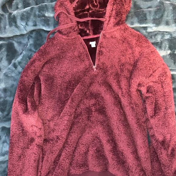 Aeries Fuzzy 1/4 zip - Picture 1 of 3